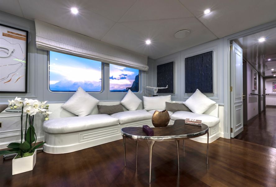 yacht lounge, yachting greece, luxury yachts